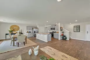 444 Wisteria Walk Wy, Hopkins, SC 29061 - Photo 8