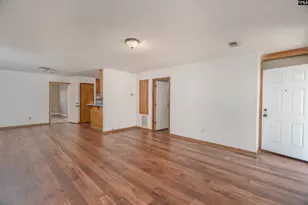 1898 Windsor Rd, Cayce, SC 29033 - Photo 10