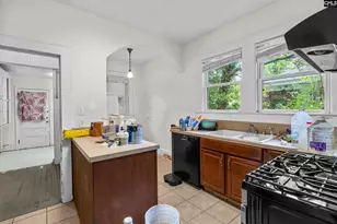 404 S Walker St, Columbia, SC 29205 - Photo 8