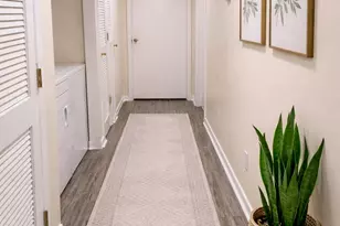 1208 Bush River Road R2, Columbia, SC 29210 - Photo 6