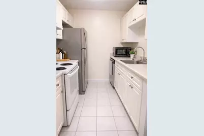 1208 Bush River Road R2, Columbia, SC 29210 - Photo 4