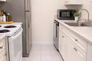 1208 Bush River Road R2, Columbia, SC 29210 - Photo 4