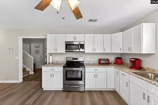 201 Chapelwood Dr, Columbia, SC 29229 - Photo 14