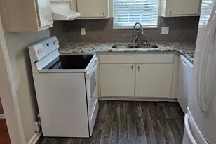 116 Chateau Deville H, Columbia, SC 29206 - Photo 2