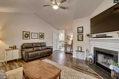471 S Woodside Parkway, West Columbia, SC 29170 - Photo 4