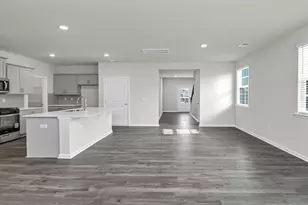 646 Glacier Rd, Lexington, SC 29072 - Photo 2