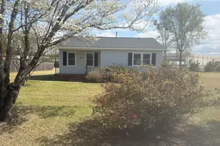 228 Pecan Dr, Cheraw, SC 29520 - Photo 2