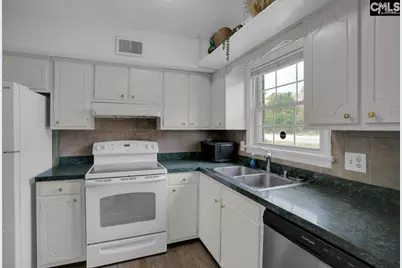 3700 Bush River Road F4, Columbia, SC 29210 - Photo 8