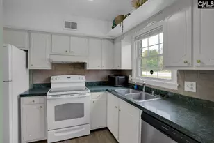 3700 Bush River Road F4, Columbia, SC 29210 - Photo 8