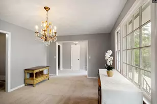 1704 Chimney Swift Ln, West Columbia, SC 29169 - Photo 8