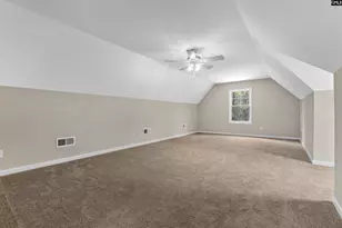 621 Country Creek Ln, Gilbert, SC 29054 - Photo 38