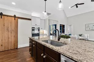 621 Country Creek Ln, Gilbert, SC 29054 - Photo 12