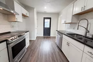 12 Finch Wood Dr, Columbia, SC 29229 - Photo 2