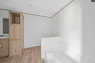 88 Lady Ashley Dr, Saint Matthews, SC 29135 - Photo 24