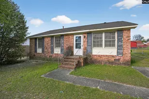 3821 Trotter Rd, Columbia, SC 29209 - Photo 2