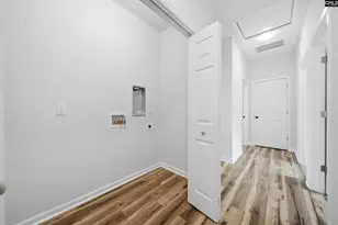 404 Smyrna Rd, Elgin, SC 29045 - Photo 14