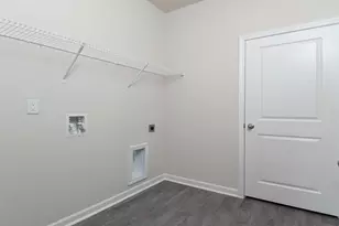 589 Edgetree Dr, Hopkins, SC 29061 - Photo 18