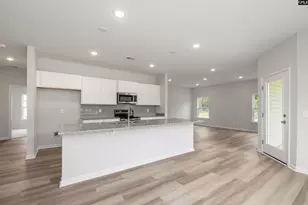 122 Middlesex Ct, Lugoff, SC 29078 - Photo 10