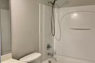 1027 Glencroft Dr, Columbia, SC 29210 - Photo 8