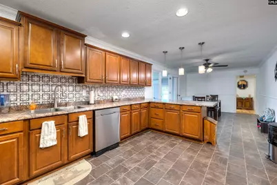 328 Stuckey Street, Sumter, SC 29150 - Photo 24