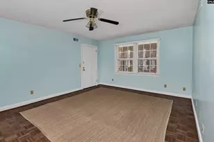 1604 Dalloz Road B, Columbia, SC 29204 - Photo 4