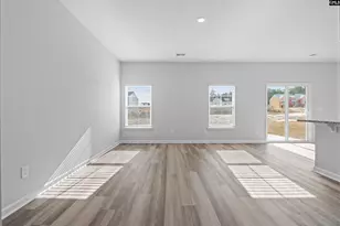 645 Forsythe Ln, Columbia, SC 29223 - Photo 10