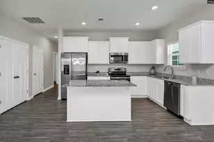 291 Savannah Wood Dr, Hopkins, SC 29061 - Photo 16