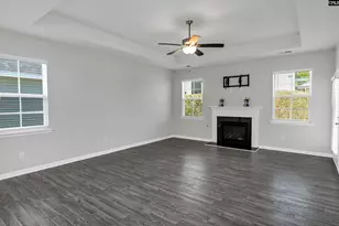 291 Savannah Wood Dr, Hopkins, SC 29061 - Photo 6