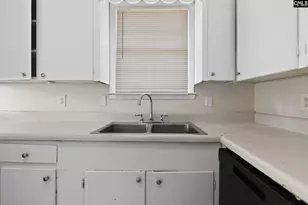 105 Quail Creek Dr, Hopkins, SC 29061 - Photo 14