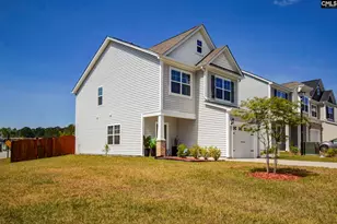 1384 Sweet Gardenia Dr, Blythewood, SC 29016 - Photo 2