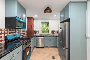 907 Beaufort Street A, Columbia, SC 29201 - Photo 6