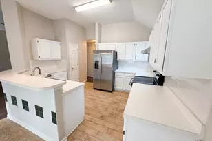 206 Glen Eagle Cir, Irmo, SC 29063 - Photo 2