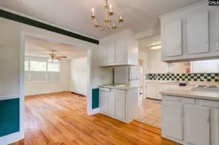 1107 Balsam Rd, Columbia, SC 29210 - Photo 2