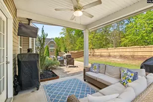 566 Esaw, Elgin, SC 29045 - Photo 36