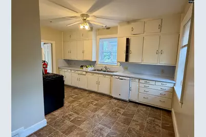 1005 Wildwood Avenue, Columbia, SC 29203 - Photo 4