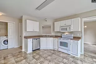 725 Brannigan Ln, Columbia, SC 29229 - Photo 14