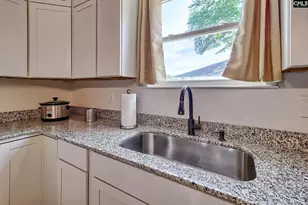 720 Lexington Ave, Cayce, SC 29033 - Photo 14