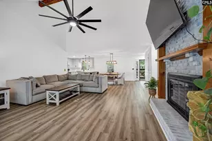 74 Wildwood Ln, Lugoff, SC 29078 - Photo 10