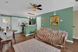 203 E Waverly Pl Ct, Columbia, SC 29229 - Photo 4