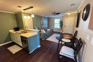 203 E Waverly Pl Ct, Columbia, SC 29229 - Photo 1