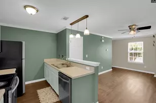 203 E Waverly Pl Ct, Columbia, SC 29229 - Photo 4