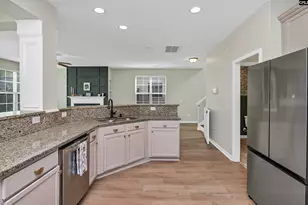 336 Eastfair Dr, Columbia, SC 29209 - Photo 14