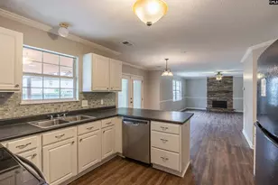 204 Stoney Pointe Dr, Chapin, SC 29036 - Photo 10