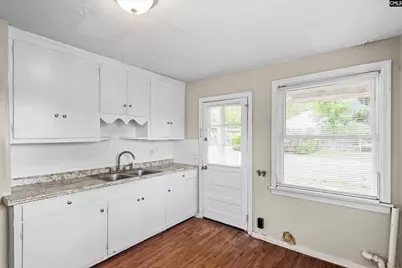 999 Seminole Drive, West Columbia, SC 29169 - Photo 4
