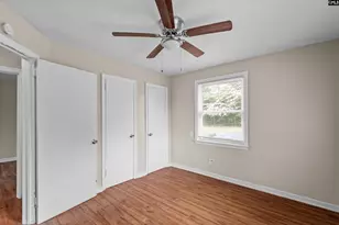 999 Seminole Dr, West Columbia, SC 29169 - Photo 16