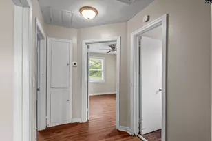 999 Seminole Dr, West Columbia, SC 29169 - Photo 6