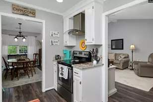 302 Forestland Ct, West Columbia, SC 29169 - Photo 26