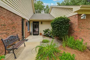302 Forestland Ct, West Columbia, SC 29169 - Photo 4