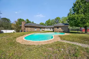 1802 Pine St, West Columbia, SC 29170 - Photo 8