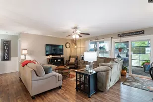 1302 Saluda Island Rd, Prosperity, SC 29127 - Photo 12